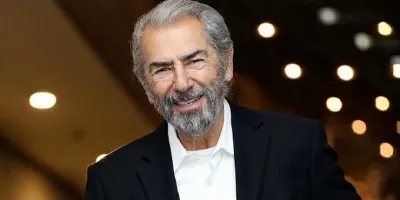 بیوگرافی فرامرز