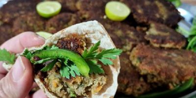با عدس یه کوکوی فوق