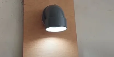ساخت چراغ با زانو