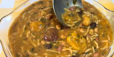 نحوه تهیه آش میوه