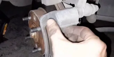 نحوه تعویض لنت جلو
