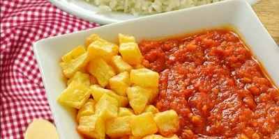 طرز تهیه خورشت سیر