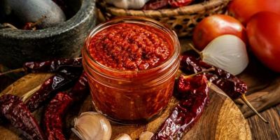 ۳ طرز تهیه سس فلفل