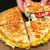 طرز تهیه صبحانه سلطنتی با تخم مرغ و نان لوش / صبحانه ۵ دقیقه ای خوشمزه تر از پیتزا