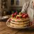 طرز تهیه پنکیک ساده تابه ای با بافت نرم و پف دار