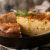 کیک تابه ای ۱۰ دقیقه ای بدون فر و قالب؛ پف شگفت انگیز فقط با ۲ عدد تخم مرغ