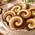 طرز تهیه شیرینی مارپیچی سه رنگ؛ ساده، آسان و بدون قالب