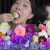 خوردن گل به سبک موکبانگ/ پدیده ای عجیب و جذاب!