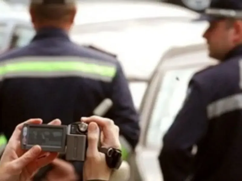 قوانین فیلم گرفتن از پلیس / آنچه باید بدانید