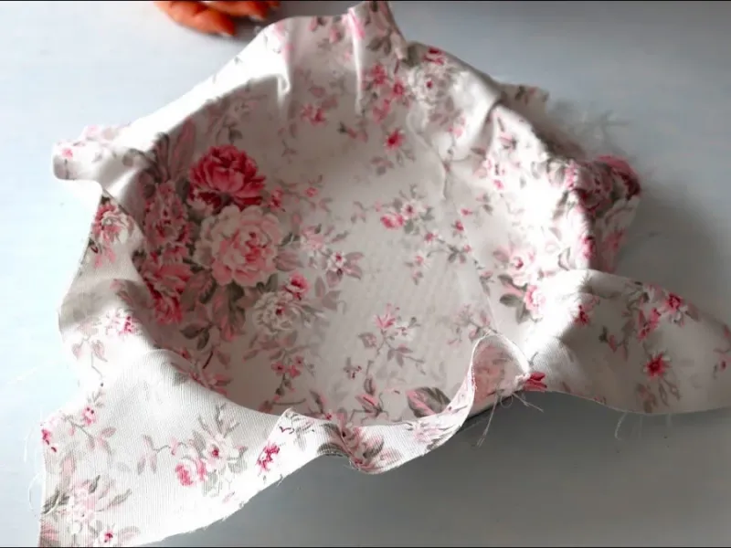 راه‌های ساده برای بازیافت قابلمه‌ها و ماهیتابه‌های قدیمی / دیگه قابلمه قدیمی را دور ننداز