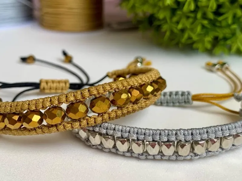 انواع دستبندهای مد روز و مدرن / آموزش بافت دستبند اسپرت با کاموا