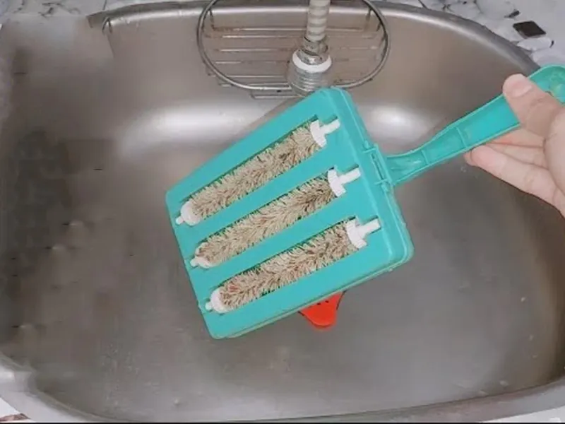 نحوه استفاده صحیح از جارو دستی / جارو کردن و شستن مبلمان با جارو دستی