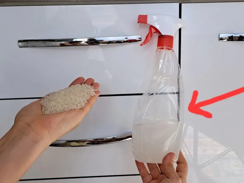 نحوه تمیز کردن و برق انداختن انواع کابینت با برنج / تا سالها لک روغن نمیگیرد