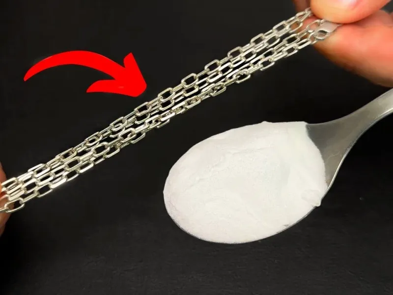 نحوه تمیز کردن و برق انداختن جواهرات و اکسسوری با جوش شیرین