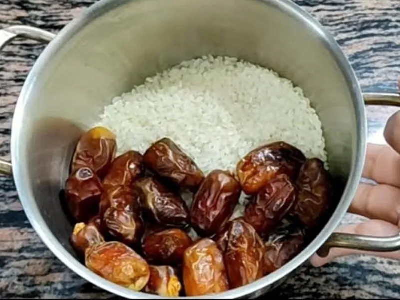 برنج و خرما را مخلوط کنید / طرز تهیه دسر مقوی بدون نیاز به شکر