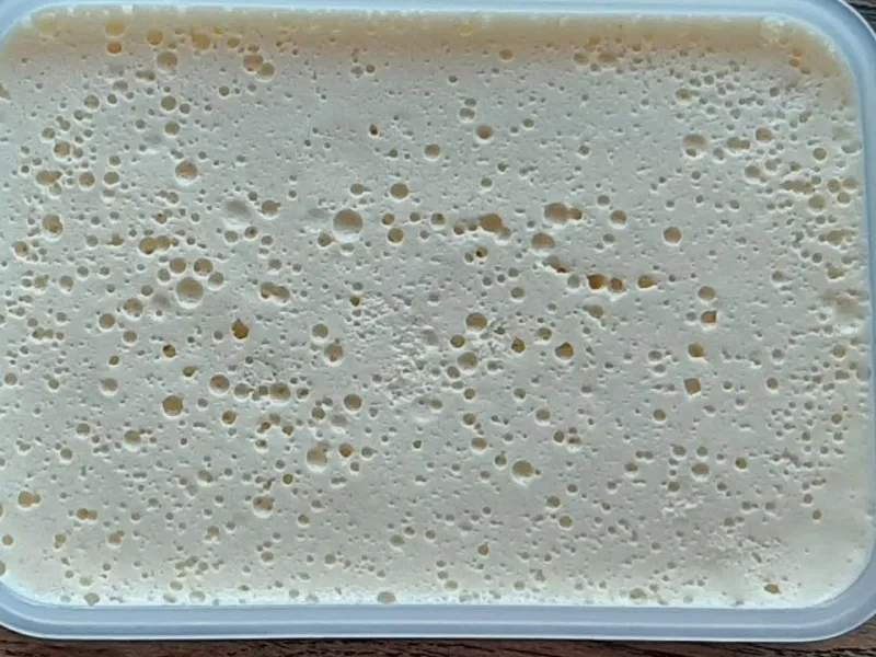 طرز تهیه بستنی سنتی با شیر بدون نیاز به خامه