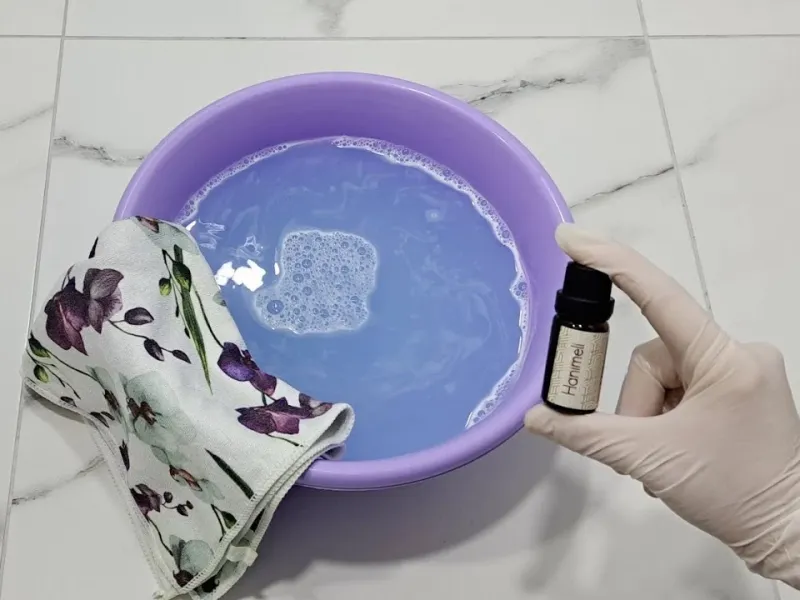 تمیز کردن در و دیوار با محلول دستساز / تا ماهها تمیز میماند