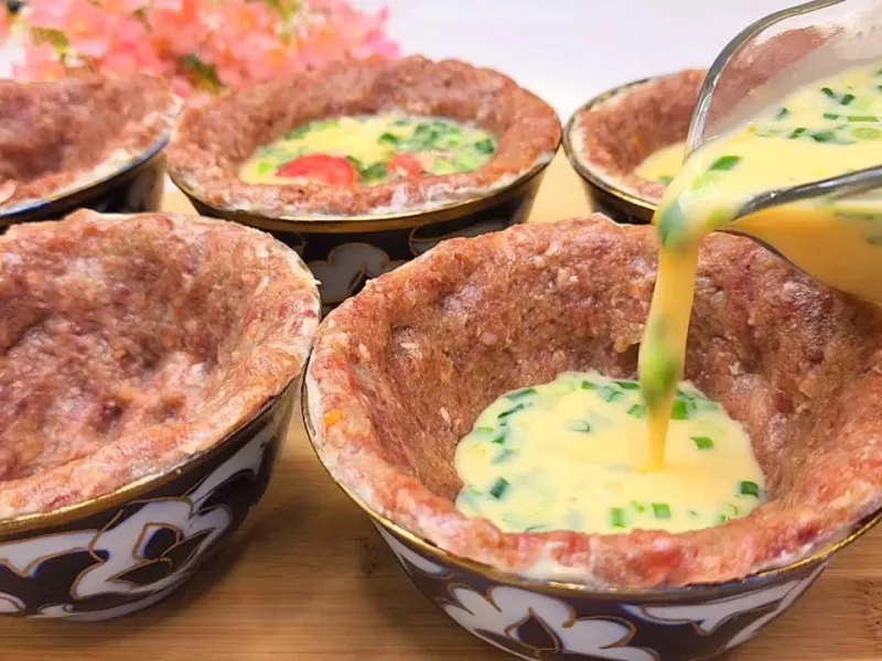 یک دستور غذای باورنکردنی با گوشت چرخ کرده و پیاز / طرز تهیه کاپ کیک با گوشت