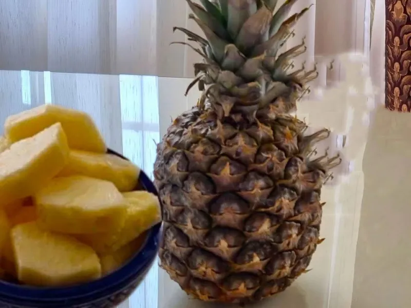 آموزش پوست گرفتن آناناس به ساده و سریع ترین روش