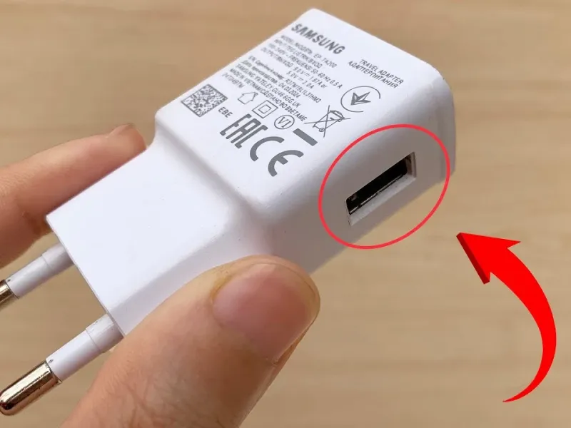 آداپتور در خانه دارید !! شارژر قابل حمل تنها در 5 دقیقه