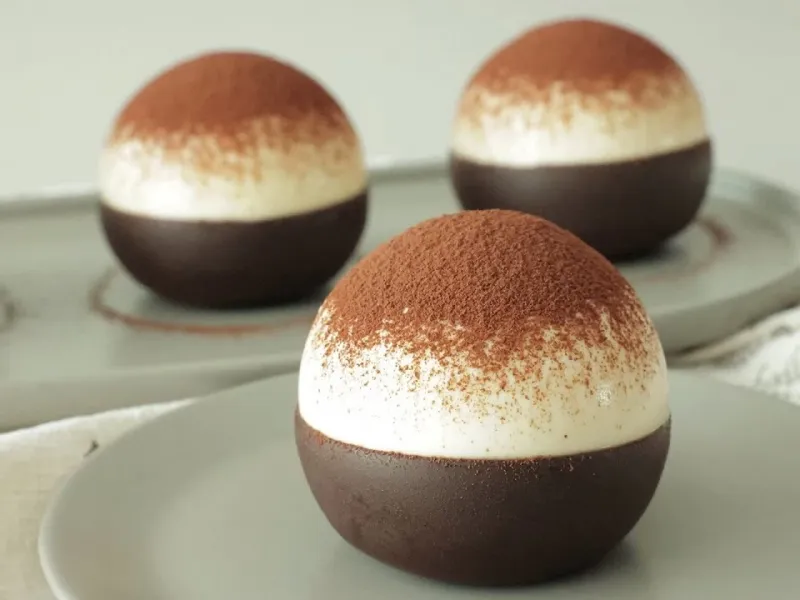 طرز تهیه توپ شکلاتی تیرامیسو با کرم قهوه