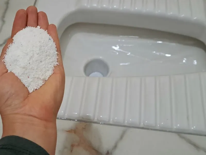 روش طبیعی برای از بین بردن لک و رسوبات آهکی توالت / تا ماهها نیاز به شستشو ندارد