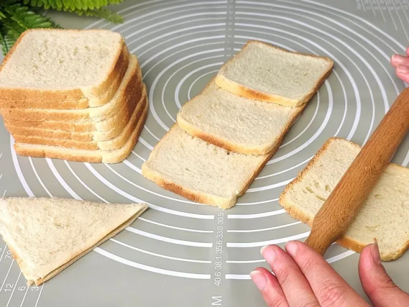 طرز تهیه میان وعده سبک با تن ماهی و نان اسنک