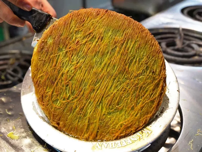 طرز تهیه کنافه ترکی / دستور پخت کنافه با کادایف خشک