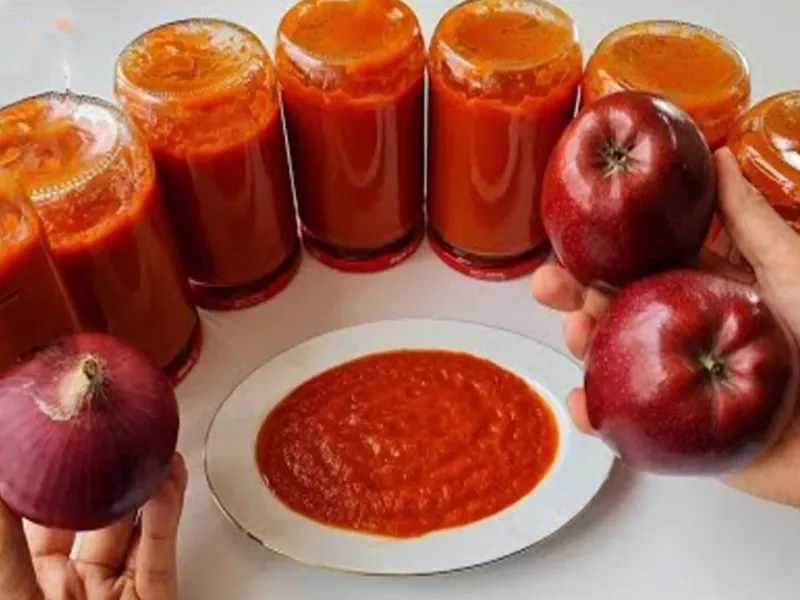 طرز تهیه سس کچاپ با سیب قرمز و پیاز / روشی طبیعی و خوشمزه