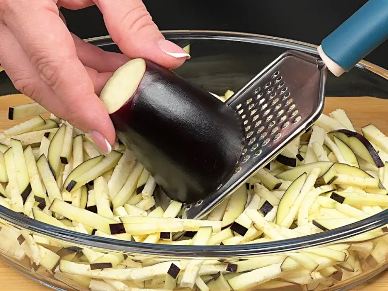 بادمجان در خانه دارید ! طرز تهیه غذای شیک و کلاسیک فقط با بادمجان در 10 دقیقه