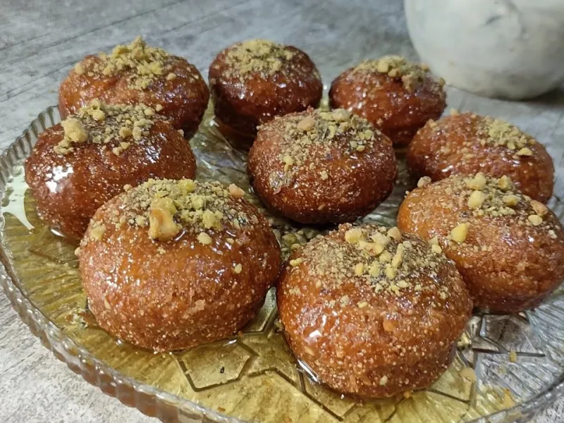 طرز تهیه حلوای معسله نرم و خوشمزه فقط با یک تخم مرغ بدون فر