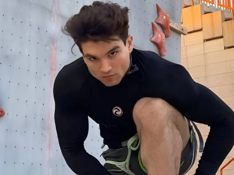 بیوگرافی کامل رضا علیپور ملقب به مرد عمودی از کودکی تا شهرت و ناگفته ها