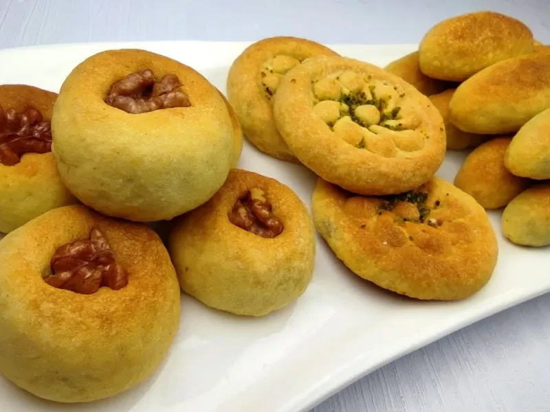 طرز تهیه نان خرمایی اصل کرمانشاه فوق العاده نرم به سبک کارگاههای این شهر در چندین شکل با تمام نکات