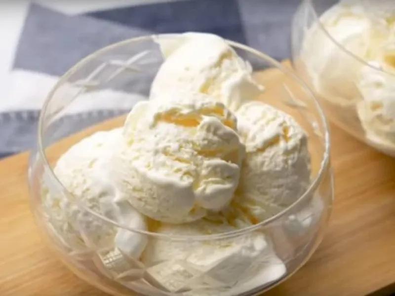 طرز تهیه بستنی خانگی بدون شکر و فوق العاده خوشمزه