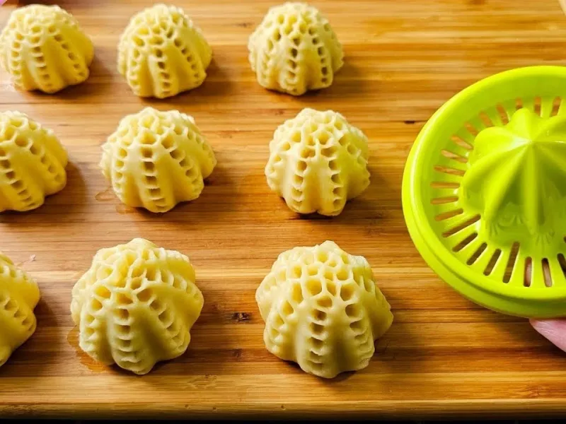 دستور پخت ساده و خوشمزه یک شیرینی مجلسی