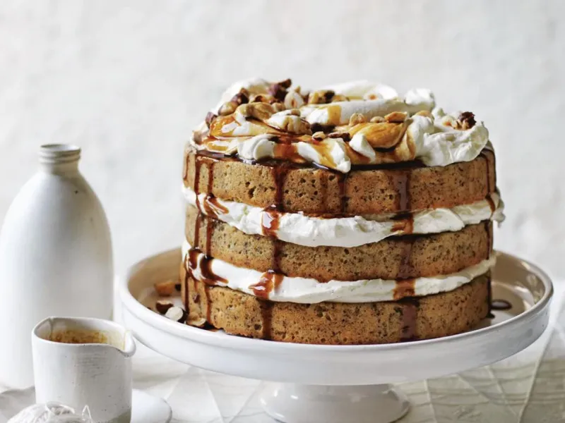 طرز تهیه کیک قهوه و فندق، دسری خوشمزه و جذاب