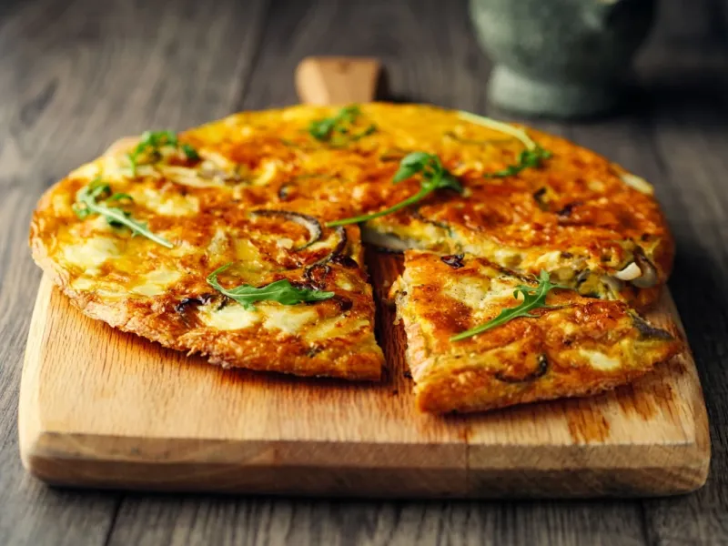 تخم مرغ مدیترانه ای، صبحانه ای سالم و خوشمزه