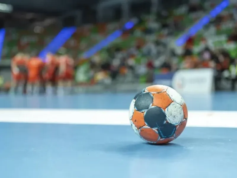 تاریخ و ساعت هندبال نیروی زمینی کازرون و نفت و گاز گچساران