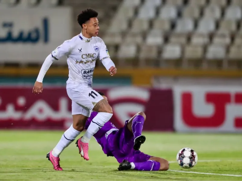 تاریخ و ساعت بازی چادرملو اردکان و هوادار اعلام شد !