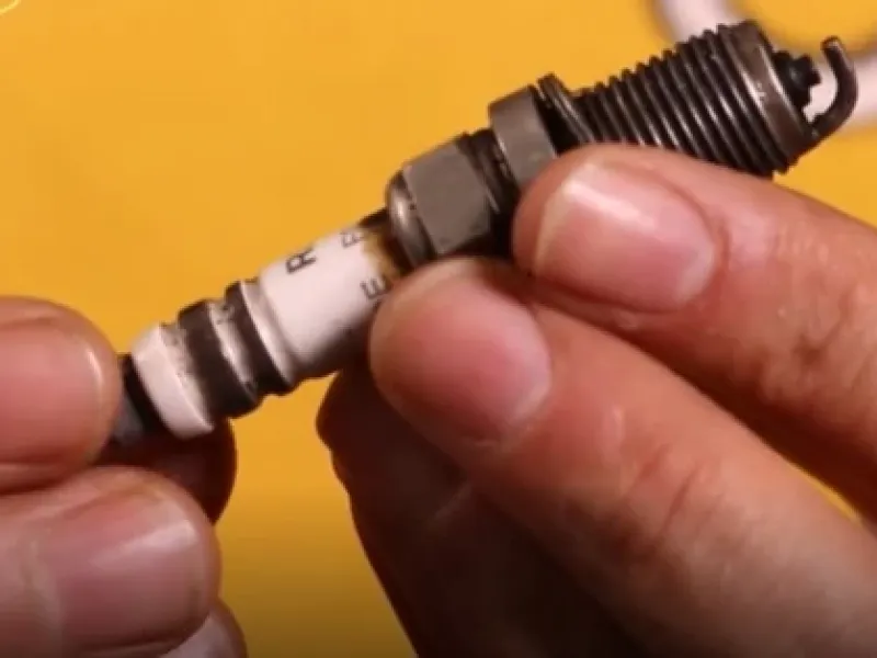 زمان تعویض شمع های ماشین چه زمانی است و اگر تعویض نکنیم چی میشه