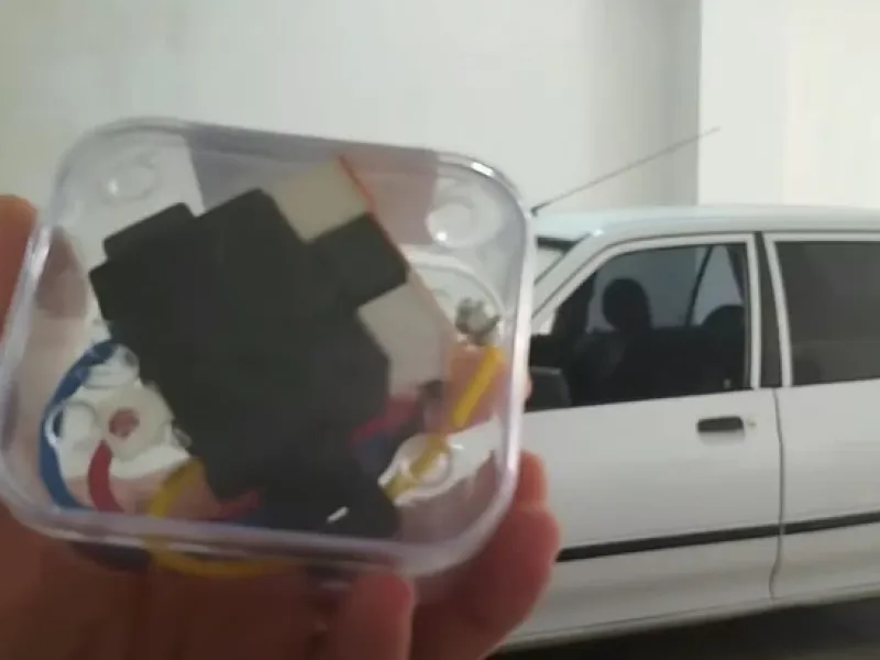 چگونه جعبه فیوز سه تایی پراید را تعویض کنیم