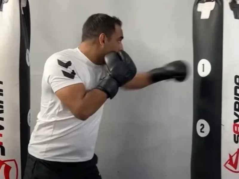 چگونه به کیسه بوکس مشت بزنیم / اینجوری نباید به کیسه مشت بزنی