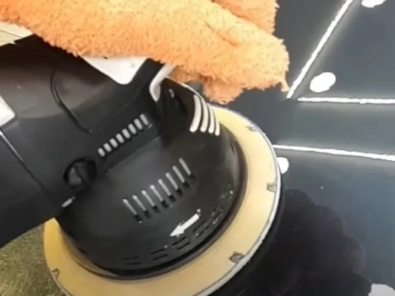 مراحل پولیش و احیای رنگ ماشین مرحله به مرحله / پولیش با دستگاه