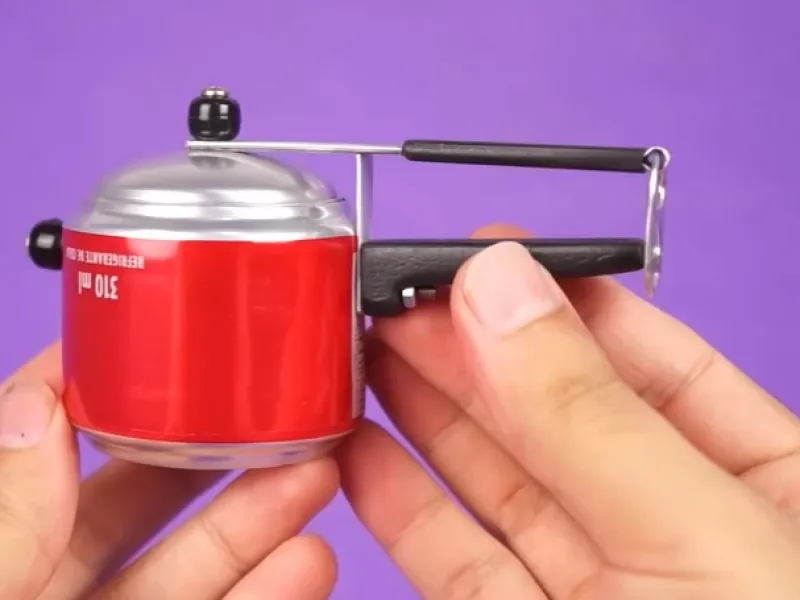 ساخت یک قابلمه با قوطی نوشابه / چگونه با قوطی نوشابه قابلمه بسازیم