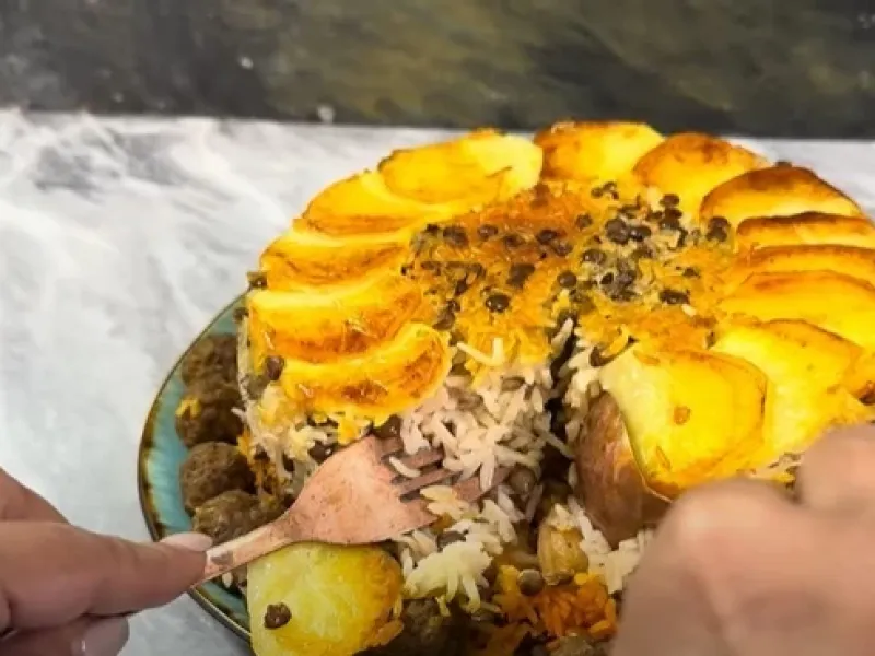 مراحل تهیه عدس پلو درباری خوشمزه / چگونه عدس پلو درست کنیم