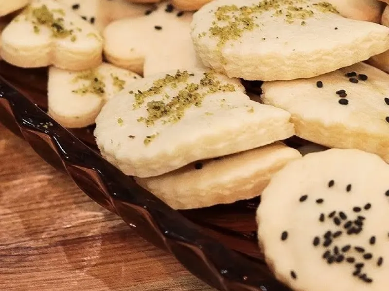 راحت ترین شیرینی خانگی عید بدون نیاز به فر ترد و خوشمزه با ماندگاری بالا و ارزون دیگه چی میخوای!