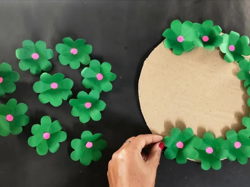 کاردستی گل گلی کاغذی ایده ای خلاقانه برای تزئین اتاق بچه ها!