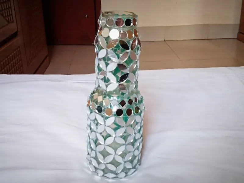 تزئین بطری شیشه ای با آینه های ریز!