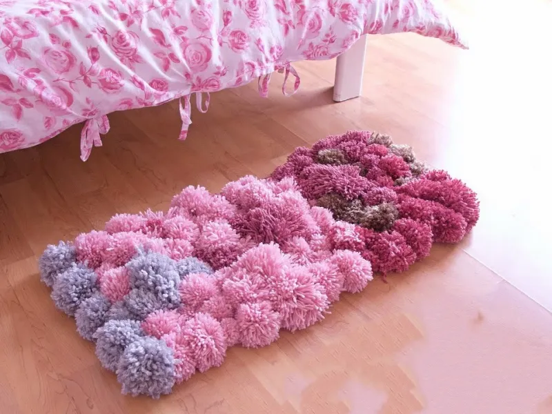 آموزش ساخت فرش پوم پوم برای دکور اتاق خواب!