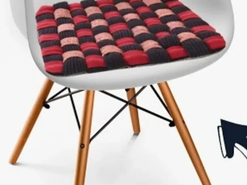 تبدیل ژاکت های قدیمی به کوسن صندلی: ایده ای خلاقانه برای بازیافت